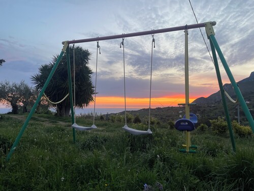 Harvest Garden Oasis in the Green between Caccamo, Termini Palermo and Cefalù