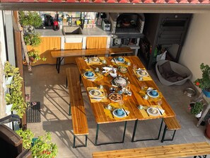 Outdoor dining - Harvest Garden Oasis in the Green between Caccamo, Termini Palermo and Cefalù (Termini Imerese)