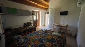 2 bedrooms, iron/ironing board, WiFi, bed sheets - Harvest Garden Oasis in the Green between Caccamo, Termini Palermo and Cefalù (Termini Imerese)