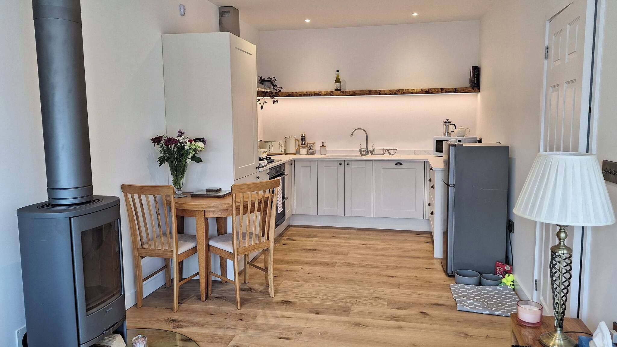 House, Multiple Bedrooms, Balcony | Interior