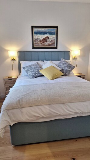 House, Multiple Bedrooms, Balcony - Rural Cornish Cottage (Truro)