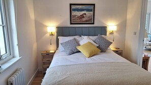 House, Multiple Bedrooms, Balcony - Rural Cornish Cottage (Truro)