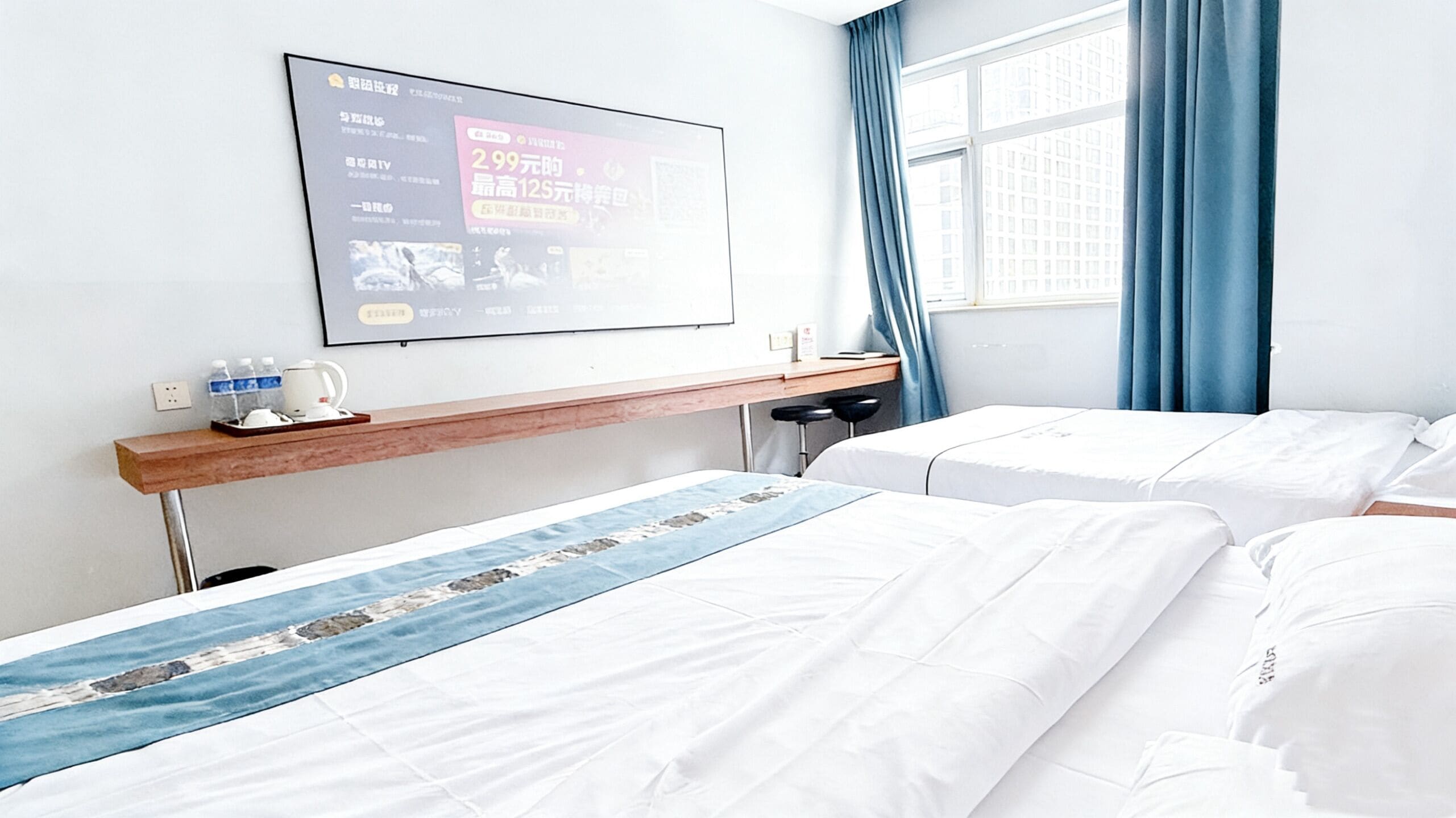 Egyptian cotton sheets, premium bedding, soundproofing, free WiFi