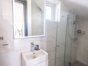 Villa, 3 Bedrooms, Private Pool, Garden View | Bathroom - Ayia Napa Holiday Villa Sv11 (Sotira)