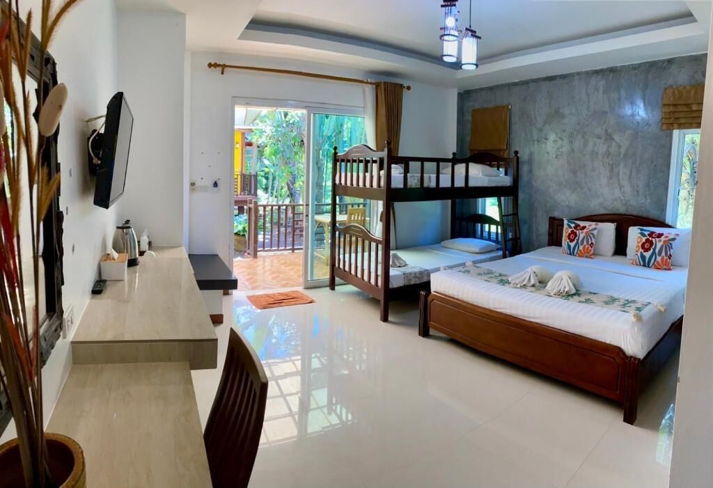 Family Bungalow, Balcony