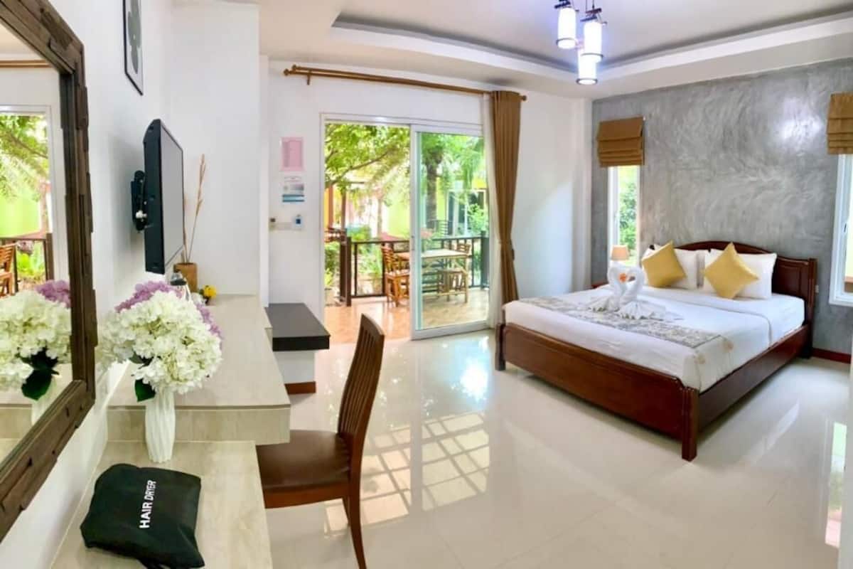 Deluxe Bungalow, Balcony