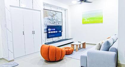 Modern Home at Kajang by HCK