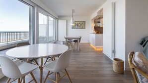 Dining - 3 bedroom accommodation in NIEUWPOORT (NIEUWPOORT)