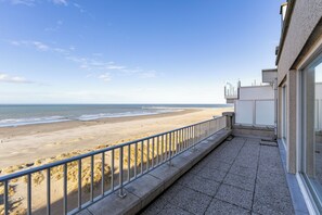 Property grounds - 3 bedroom accommodation in NIEUWPOORT (NIEUWPOORT)