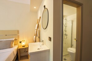 Bathroom - Casa Garden (Lakki)