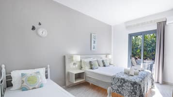 Tremannsrom – standard, balkong, hageutsikt