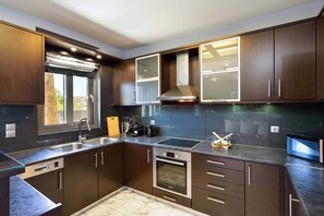 Private kitchen - Krommidakis - Arieldine (Souda)