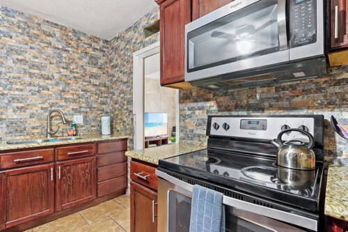 Peaceful 3BR/1BA Home near DT and Hiking Serene