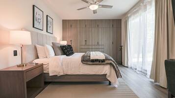 Premium bedding, memory-foam beds, travel cot, free WiFi