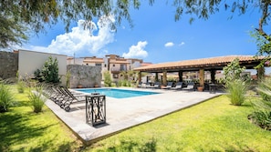 2 outdoor pools - Private Hot Tub - 5BR in Nueva Escondida (San Miguel de Allende)