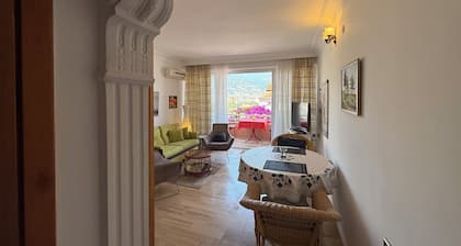 Duplex House on the Castle Road with a Sea view