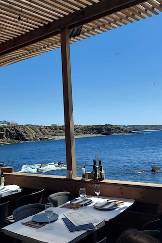 Quietly located luxury vacation villa with private pool on Portugal's Silver Coast