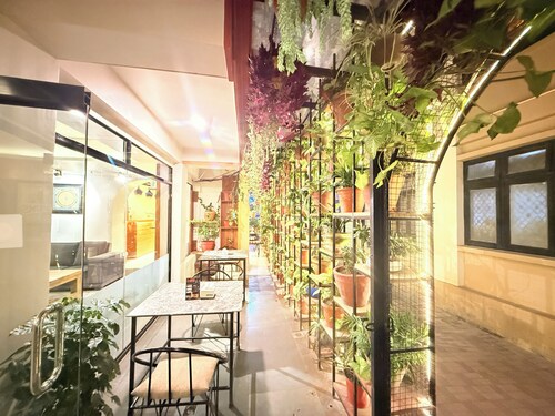 14 LUXE By Mums Home
