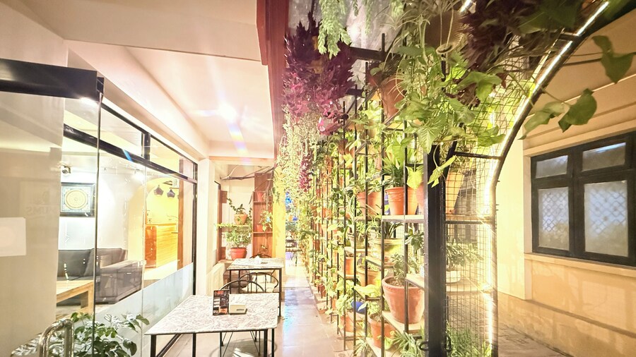 14 LUXE By Mums Home