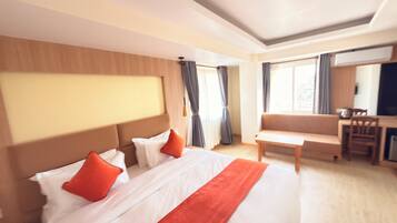Superior Double Room, City View