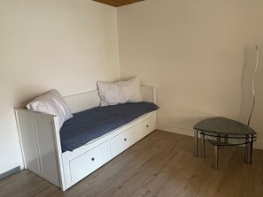 Interior - Studio in the center, near baths and clinic, Haus Fortuna, ideal for 1-2 persons (Leukerbad)