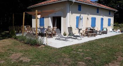 Maison familial, 1ha, jeux enfants, proche lac & océan