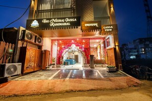 Exterior - The Neeraj Ganga Rani Mahal (Rishikesh)