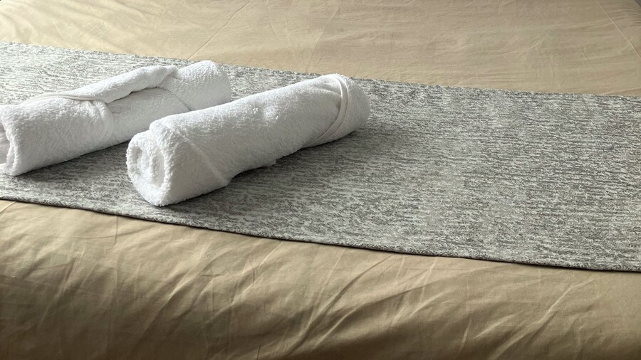 Radama Hotel & Studios