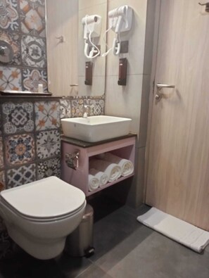 Bathroom - Mangalore Keys By Bestinn Leisure (Mangalore)