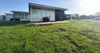 Chalet Retreat With Outdoor Pools Close