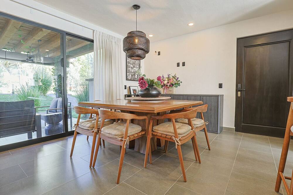 Modern 3BR Pool & Gym in Nueva Escondida - Boca de la Cañada