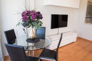 Dining - 2 Bedroom 1 Bathroom Los Atalayonas (MOJACAR)