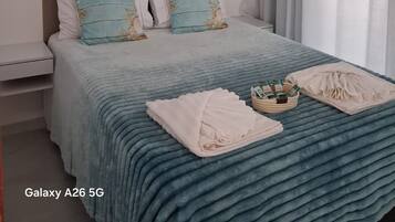 2 quartos, Wi-Fi de cortesia, roupa de cama