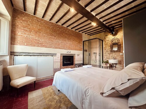 Le Fosse - Design Suite in the historical center of Arezzo