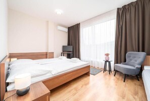 Comfort Double or Twin Room, City View - Hotel Aréna (Brumov-Bylnice)