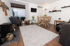 Interior - NEW to VRBO: Central Lerwick Stay; Harbour Views, Log Burner (Lerwick)
