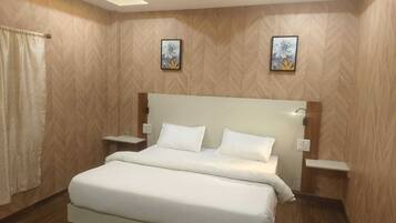 Kamar Double atau Twin Deluks, pemandangan gunung