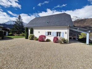 Exterior - Vrbo Property (Louvie-Soubiron)