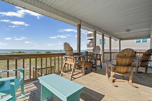 Property grounds - Waterfront Home with Private Sound Access & Walk to Gulf Beaches (Dauphin Island)
