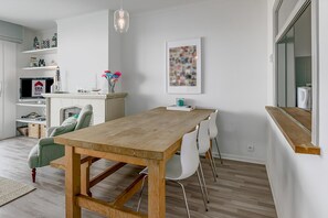 Dining - 2 bedroom accommodation in Nieuwpoort (Nieuwpoort)