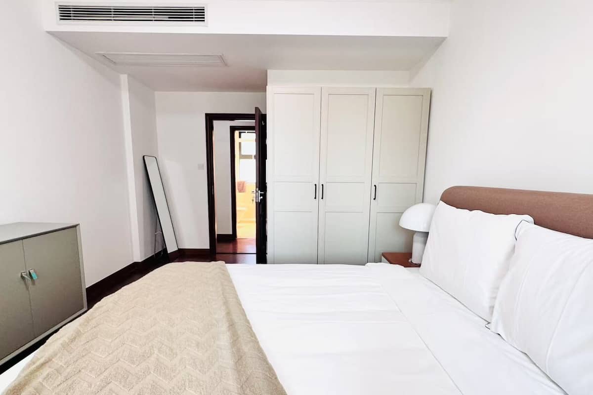 Phòng Suite Superior, 2 phòng ngủ, có phòng tắm riêng | Bộ đồ giường cao cấp, chăn bông, trang trí khác biệt