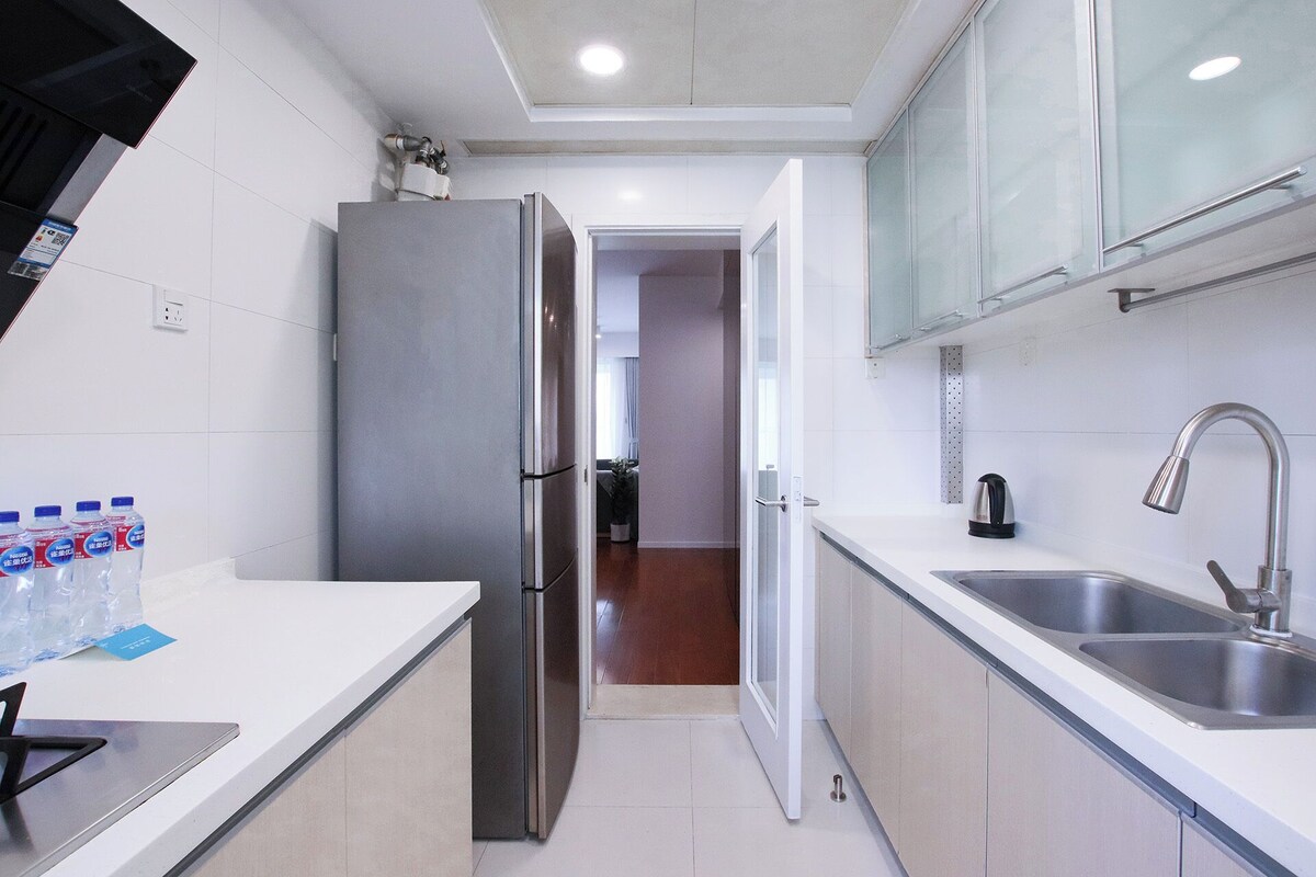 Familien-Suite, 3 Schlafzimmer, Balkon, Stadtblick | Eigene Kochnische
