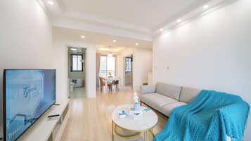 City View 2BR Serviced Residence - Cozy Home for Families | Interior