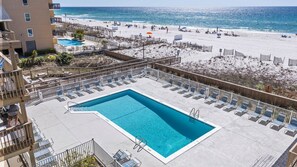 Pool - Gulf view 2BR w/ 2 pools, direct beach & lagoon access (Gulf Shores)