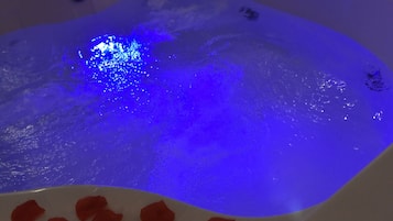 Deluxe-Doppelzimmer | Eigener Whirlpool