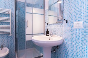 House - Gloria s Nest 5 Minutes to Porta Romana (Milan)