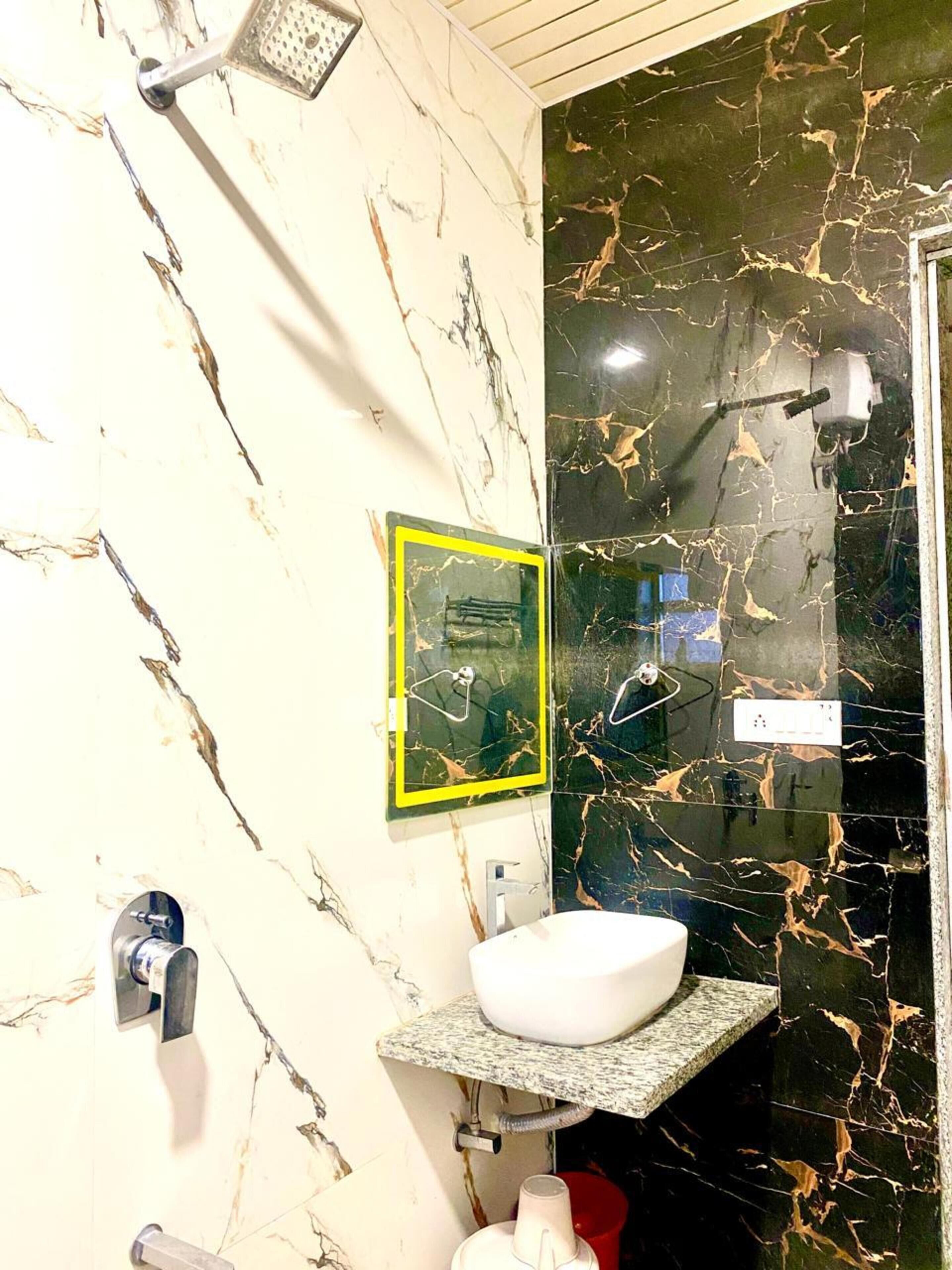 Villa | Bathroom | Shower, free toiletries, towels, soap