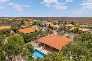 Exterior - Luxury Caribbean villa with resort vibes + outdoor living + privacy (Kralendijk)