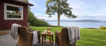Private Beach Cabin w/ Sunset Views, Firepit & Puget Sound Access