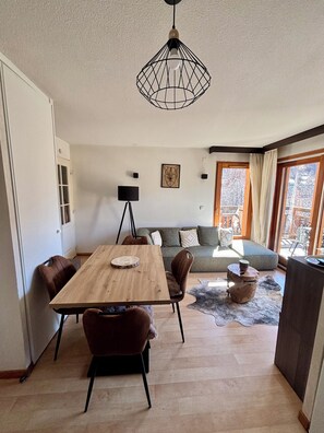 Interior - T3 Serre-Chevalier Chantemerle 5minutes walk to slopes/shops (Saint-Chaffrey)